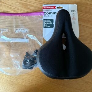 NWT Schwinn Commuter Black Bike Seat